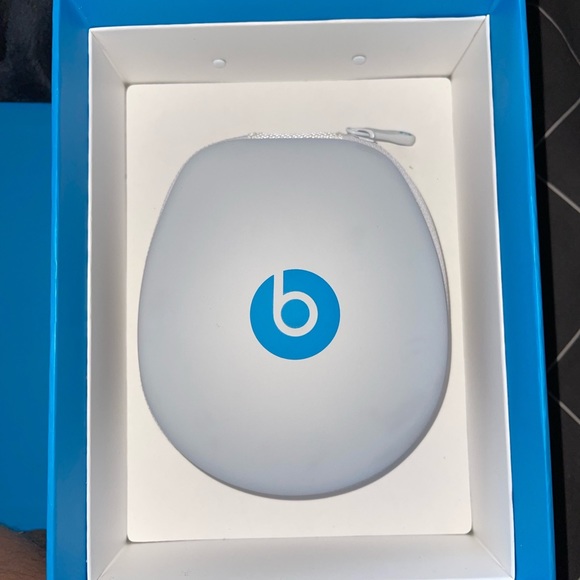 RARE Limited Edition Blue Beats by Dre Mixr Headphones - Picture 13 of 13